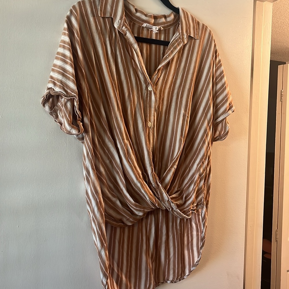 Bcbgeneration High-Low Button-Up Collared Top - image 2